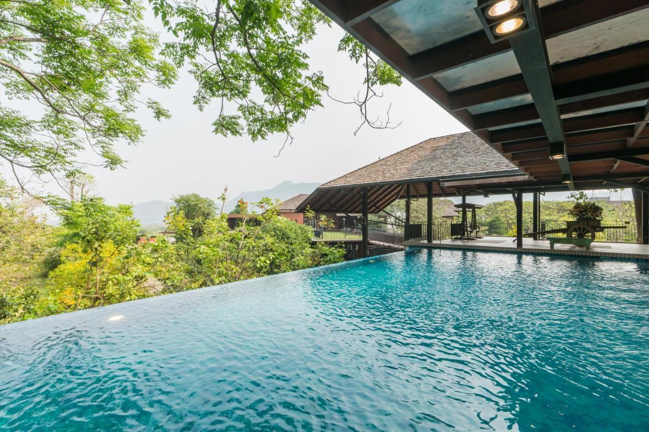 Rain Tree Khao Yai Hotel Pak Chong Exterior foto