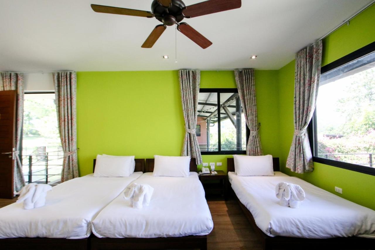 Rain Tree Khao Yai Hotel Pak Chong Exterior foto